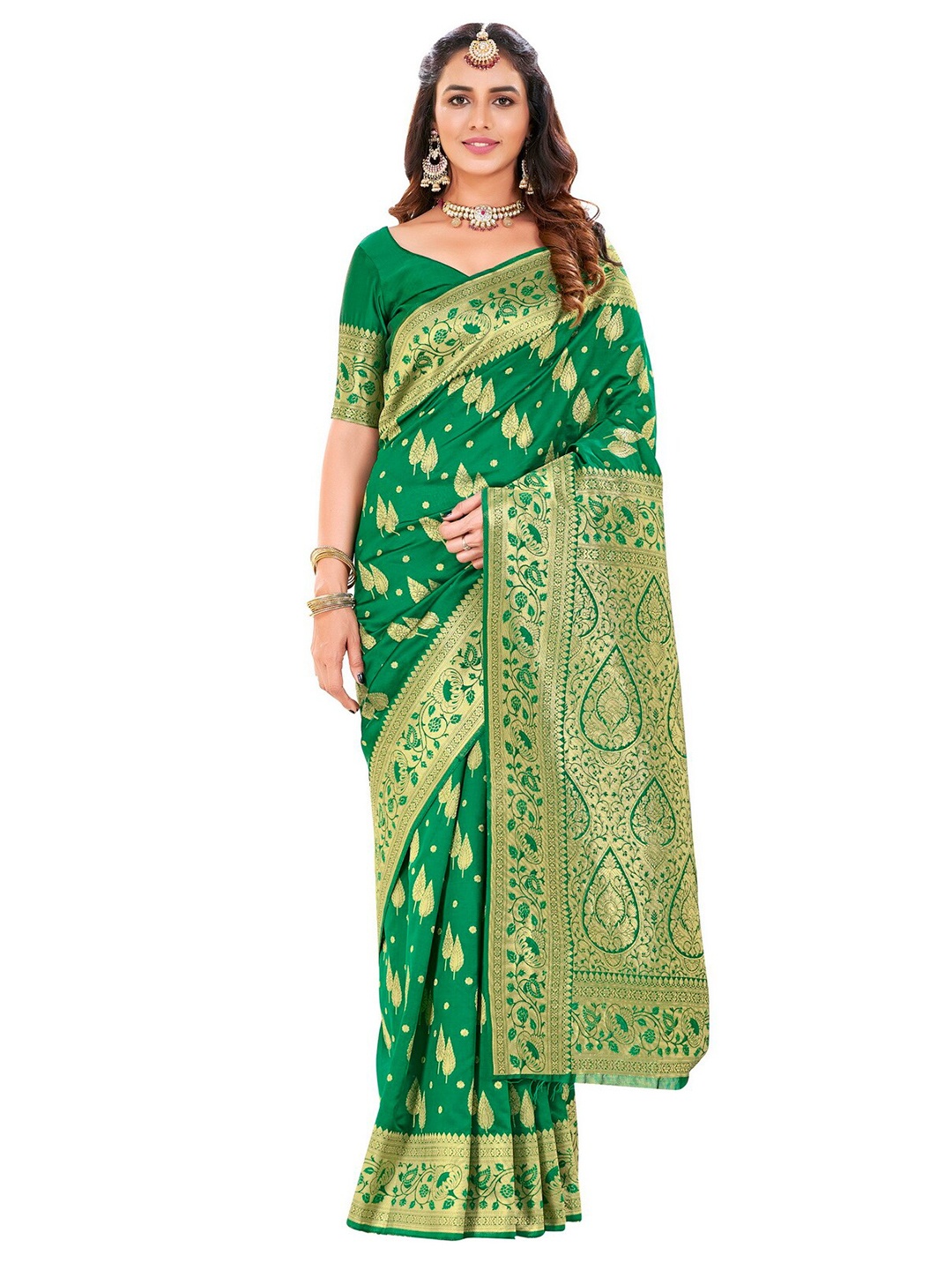 

SARIYA Green & Gold-Toned Floral Zari Silk Blend Banarasi Saree