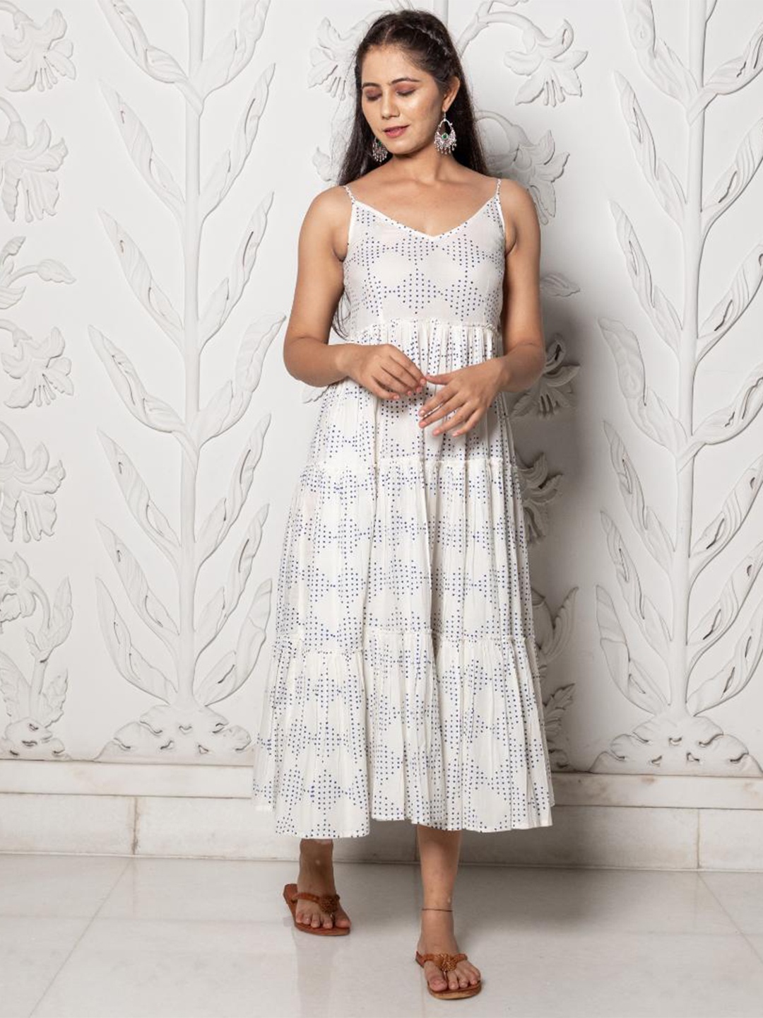 

Baisacrafts White & Blue Maxi Dress