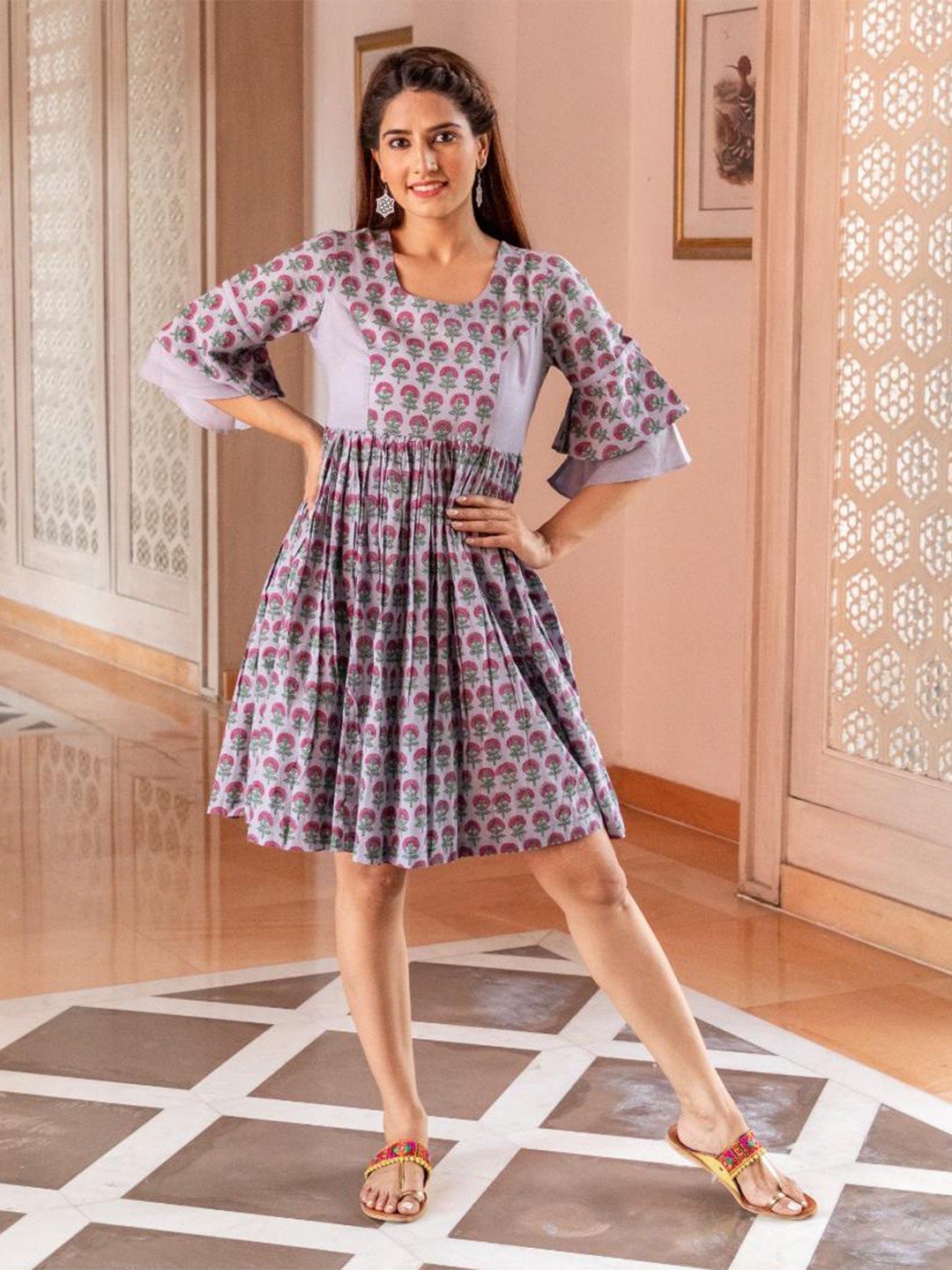 

Baisacrafts Grey Dress