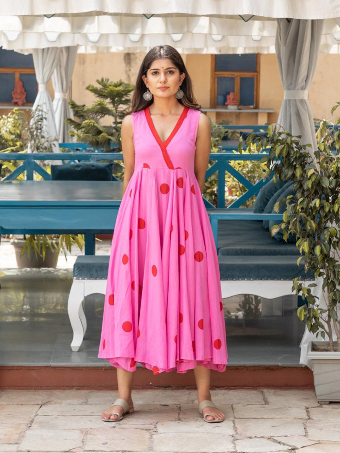 

Baisacrafts women's Pink sleeveless Dress