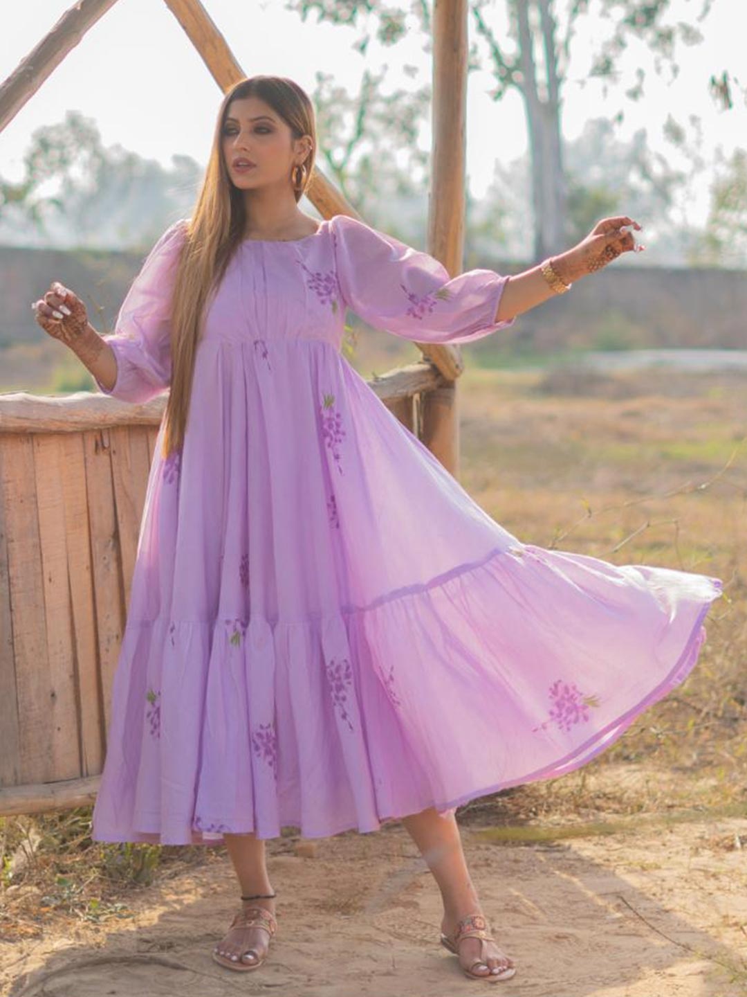 

Baisacrafts Women Lavender Floral Printed Midi Dress