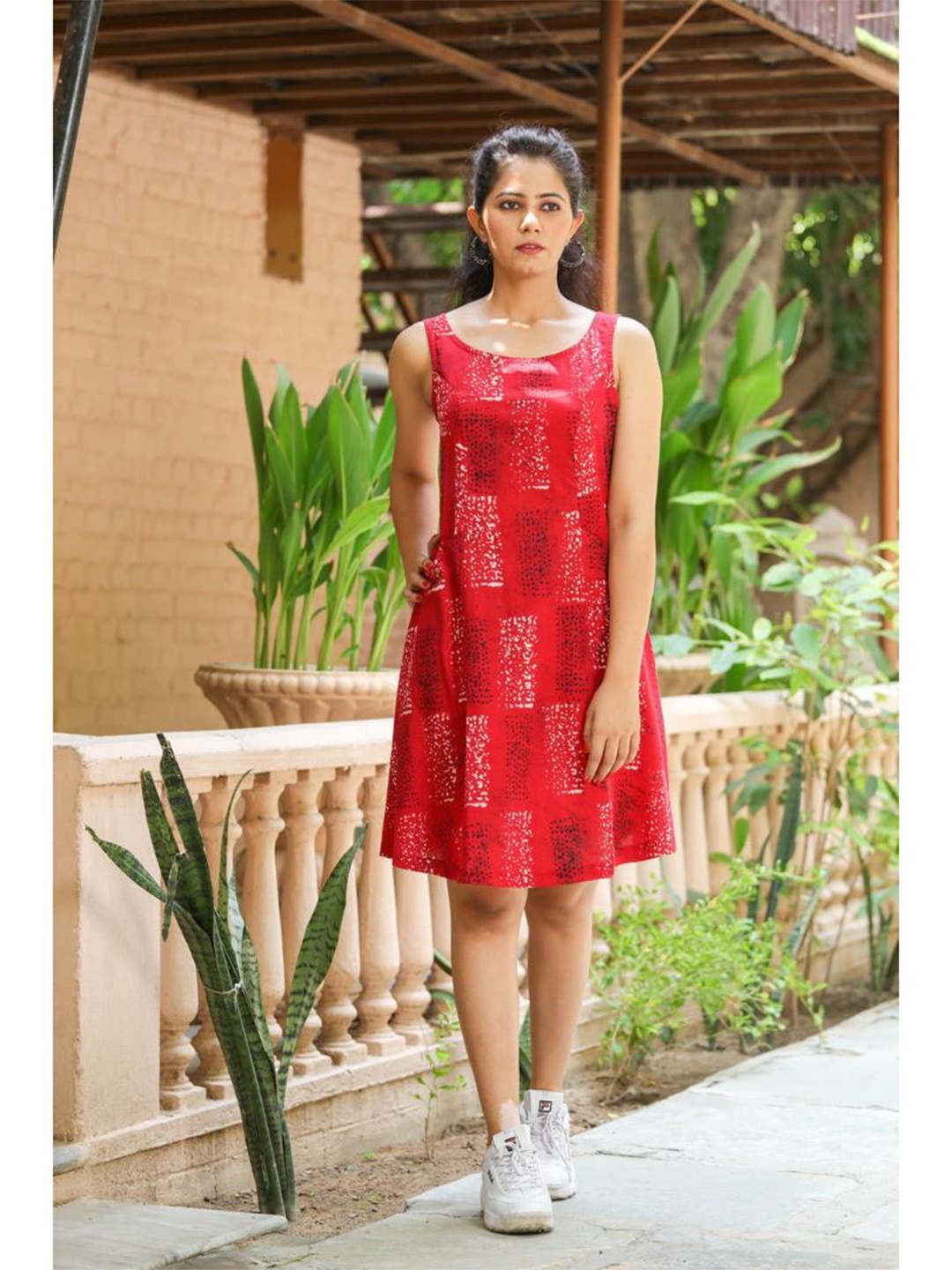

Baisacrafts Red & White A-Line Dress