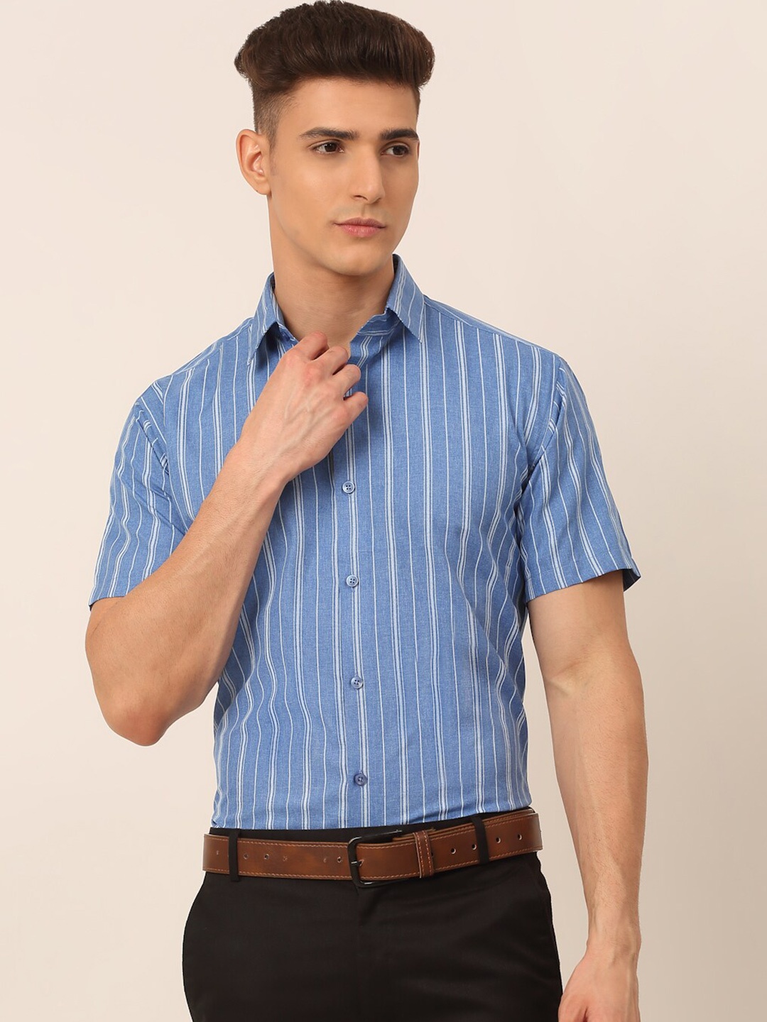 

JAINISH Men Blue Classic Striped Formal Shirt