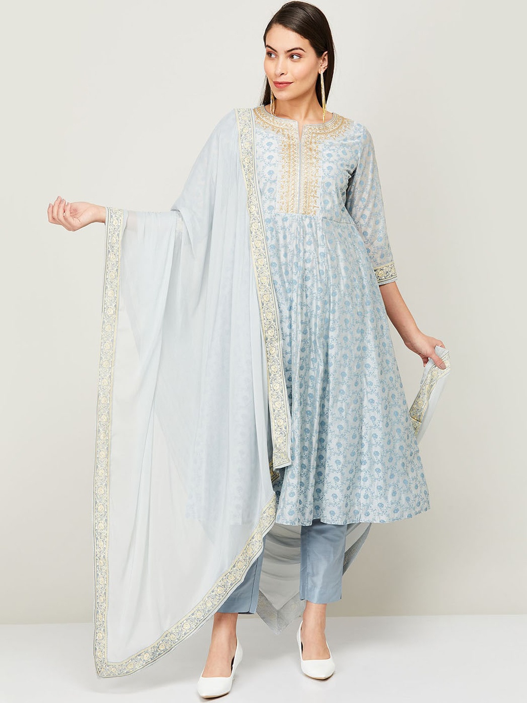

Melange by Lifestyle Women Blue Ethnic Printed Empire Kurta with Trousers & Dupatta