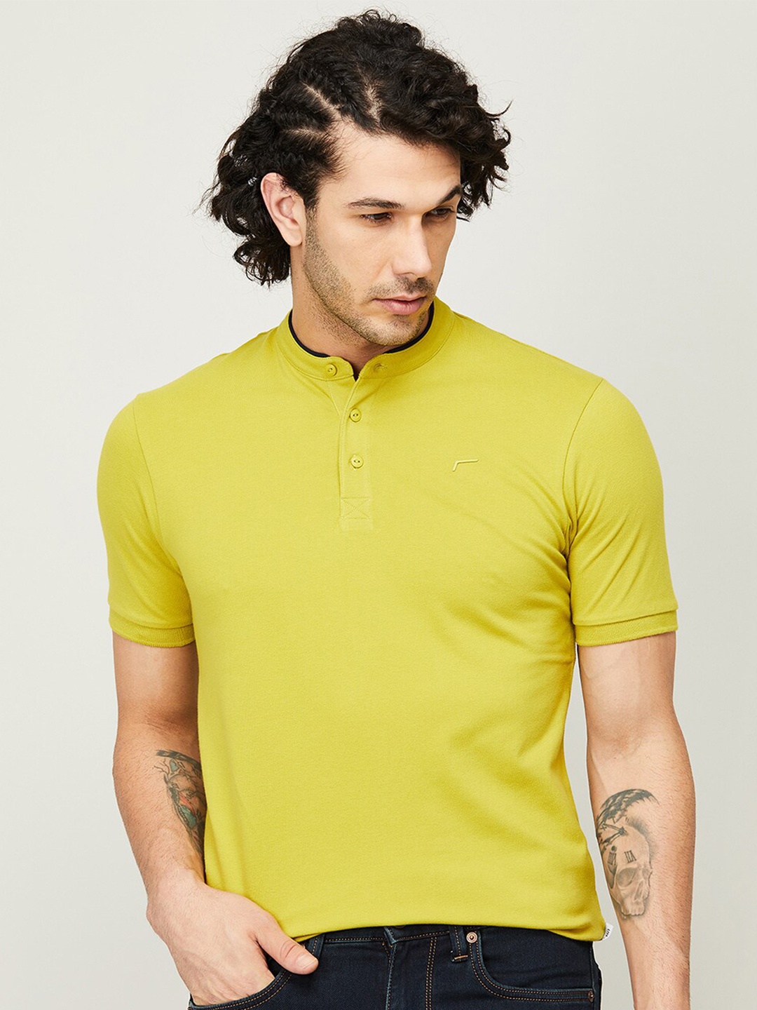 

Fame Forever by Lifestyle Men Green Henley Neck T-shirt