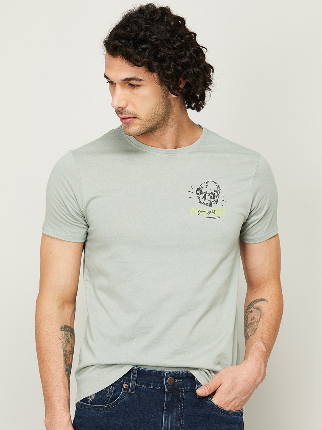

Forca by Lifestyle Men Grey Solid Pure Cotton Round Neck T-shirt