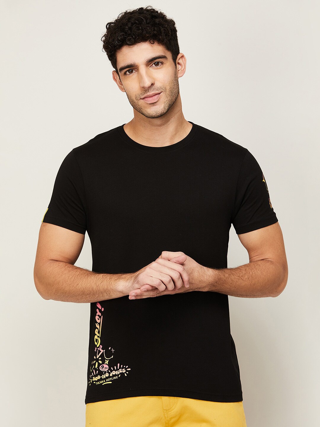 

SmileyWorld Men Black Raw Edge T-shirt