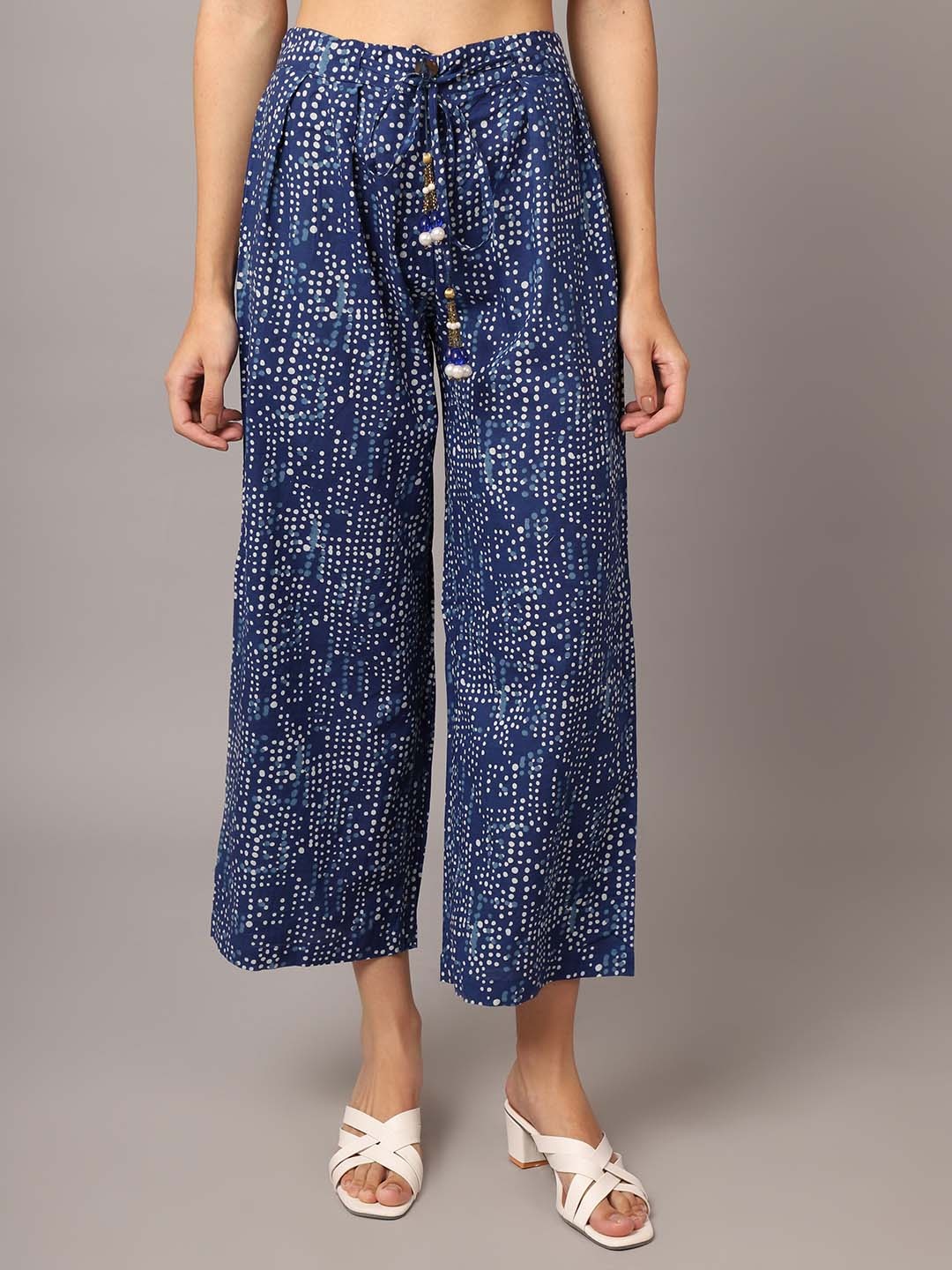 

Crozo By Cantabil Women Blue & White Printed Flared Palazzos