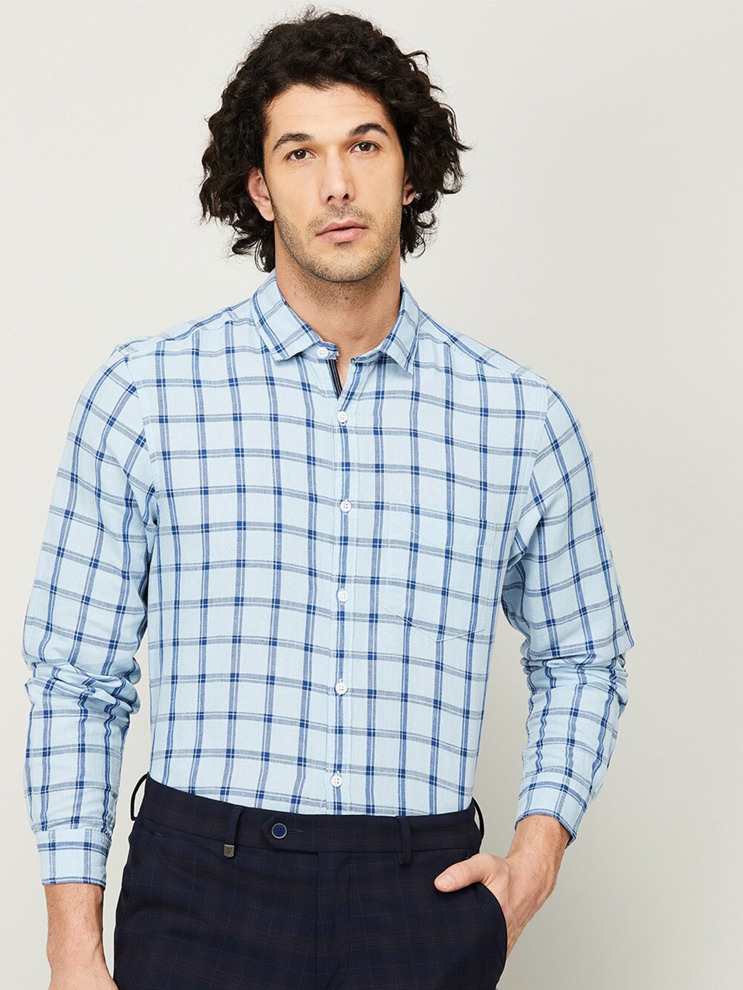 

CODE by Lifestyle Men Blue Checked Casual Shirt
