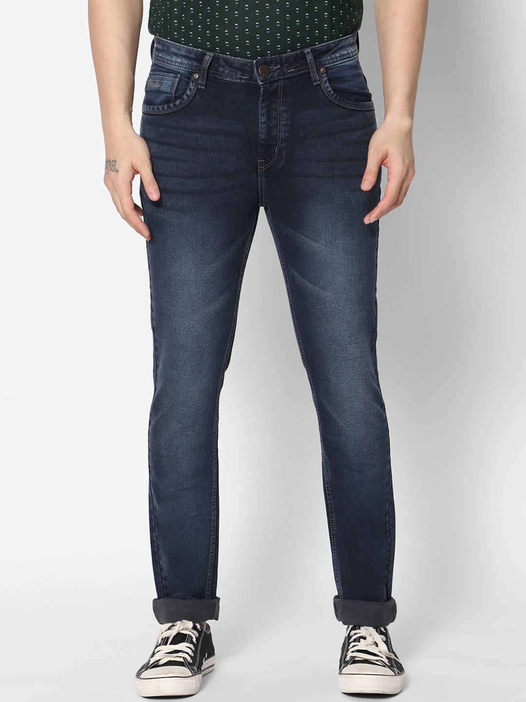 

HJ HASASI Men Grey Highly Distressed Heavy Fade Stretchable Jeans