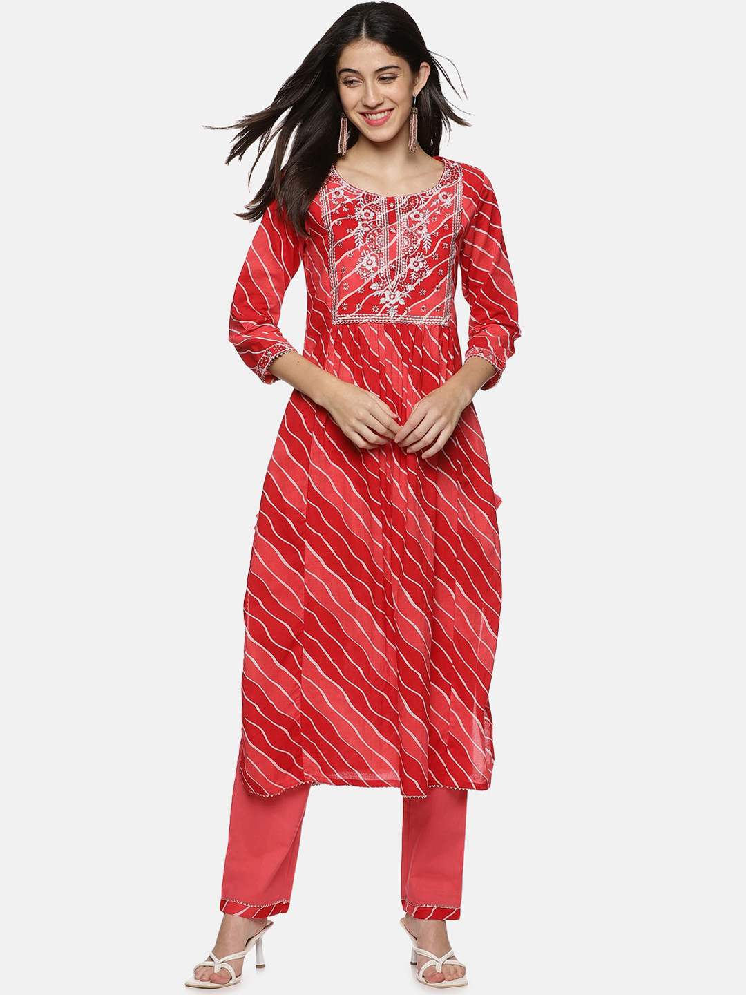 

Palakh Women Red Leheriya Printed Pure Cotton Kurta with Trousers