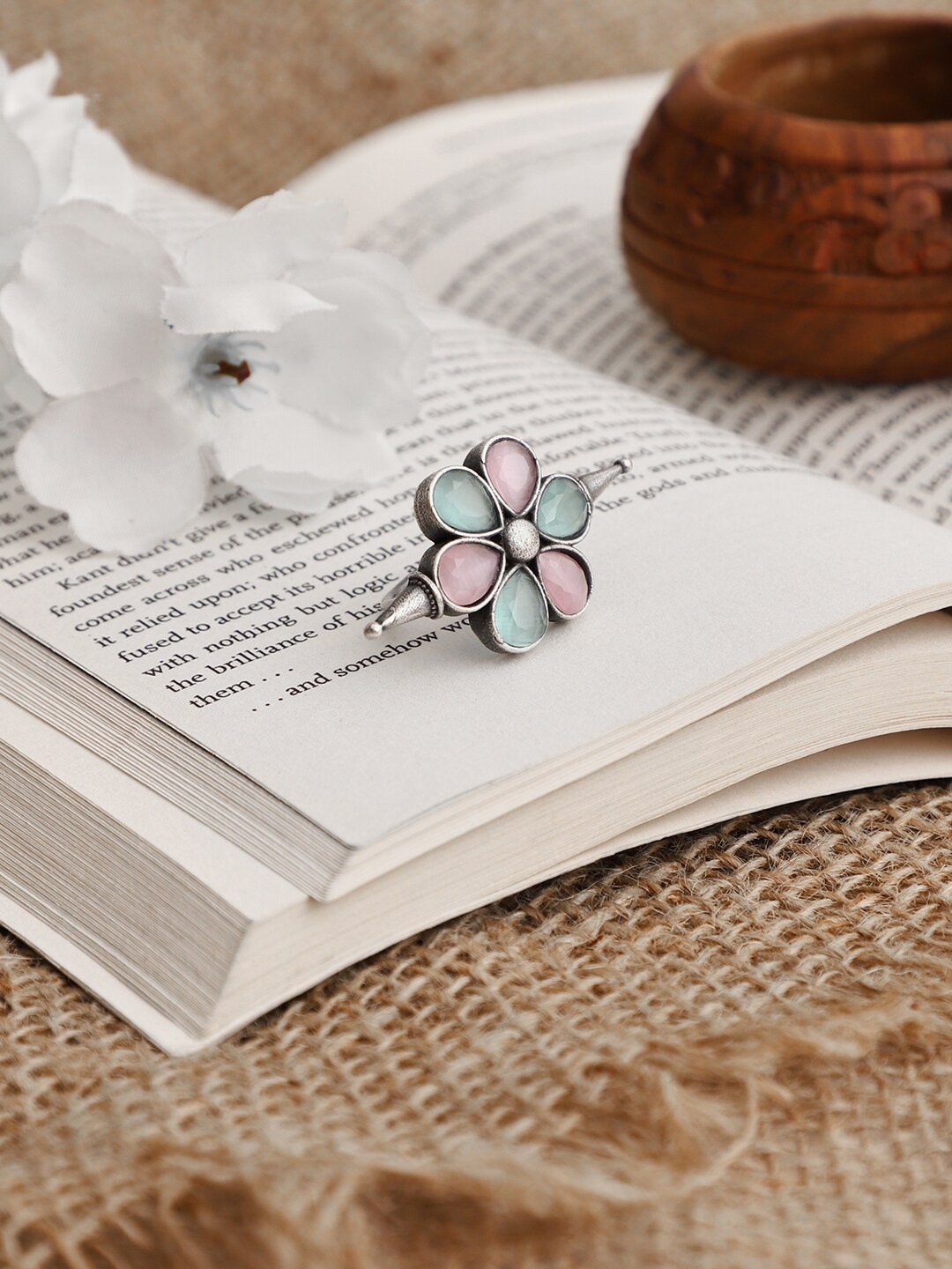 

VENI Oxidised Silver-Plated Pink & Green Stone Studded Adjustable Finger Ring