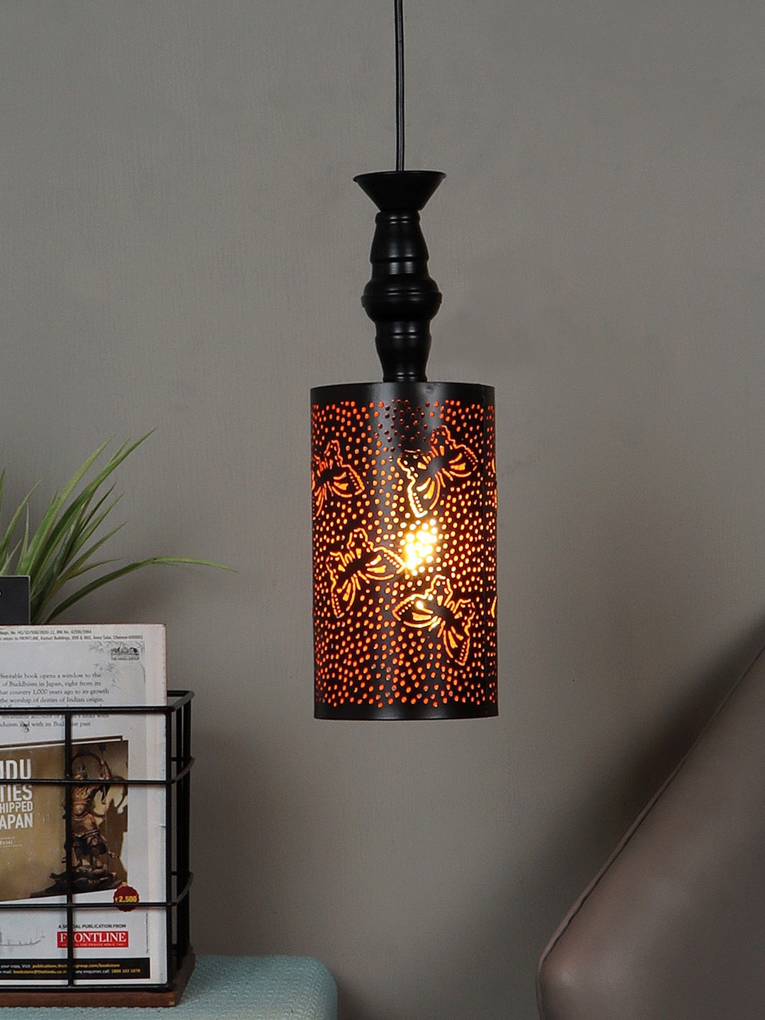 

MFD HOME FURNISHING Black Textured Ceiling Lamps