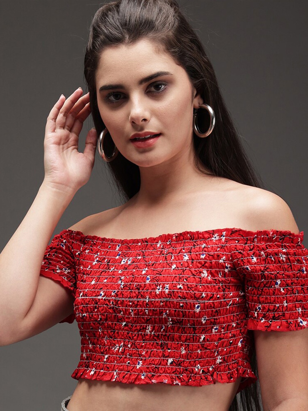 

Darzi Women Red Floral Printed Smocked Crepe Crop Top