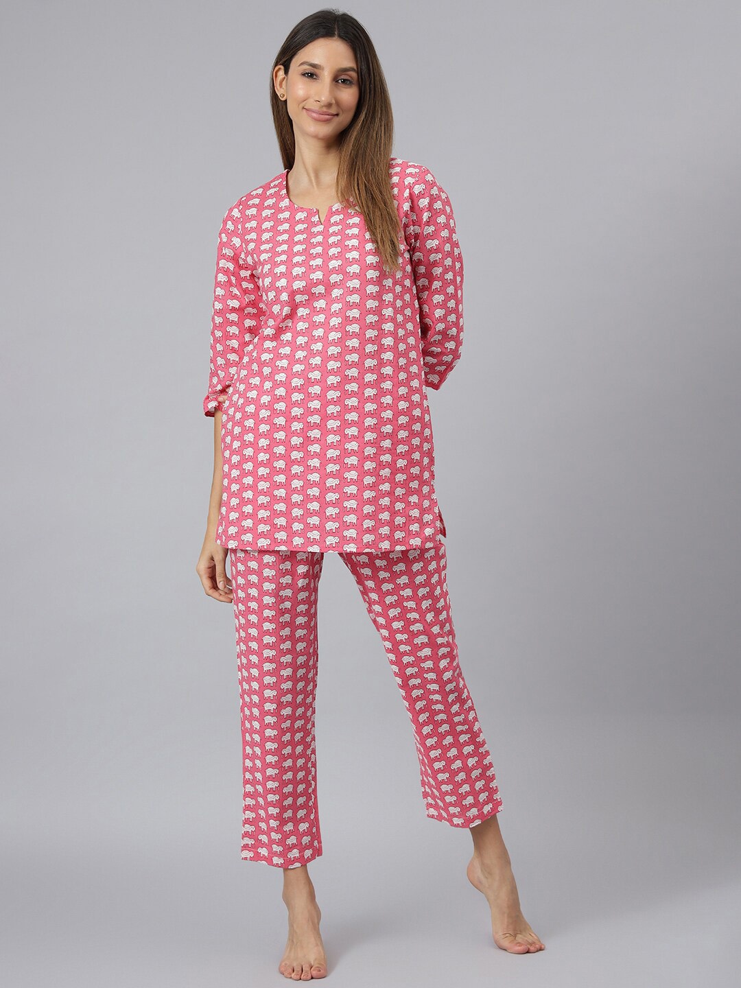 

JAIPUR ATTIRE Women Pink & Off White Cotton Printed Night Suit