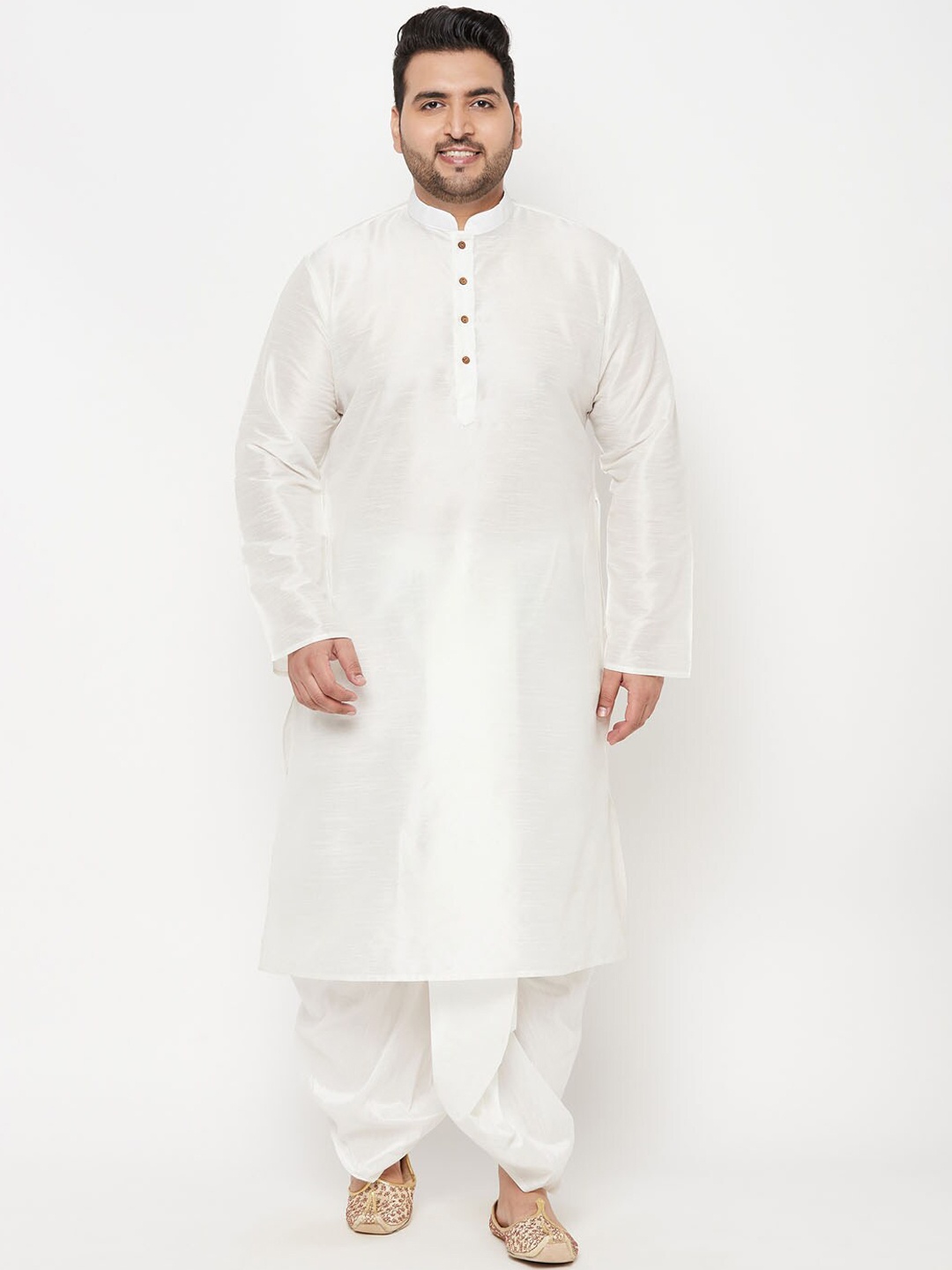 

VASTRAMAY Men White Solid Silk Blend Kurta with Dhoti Pants