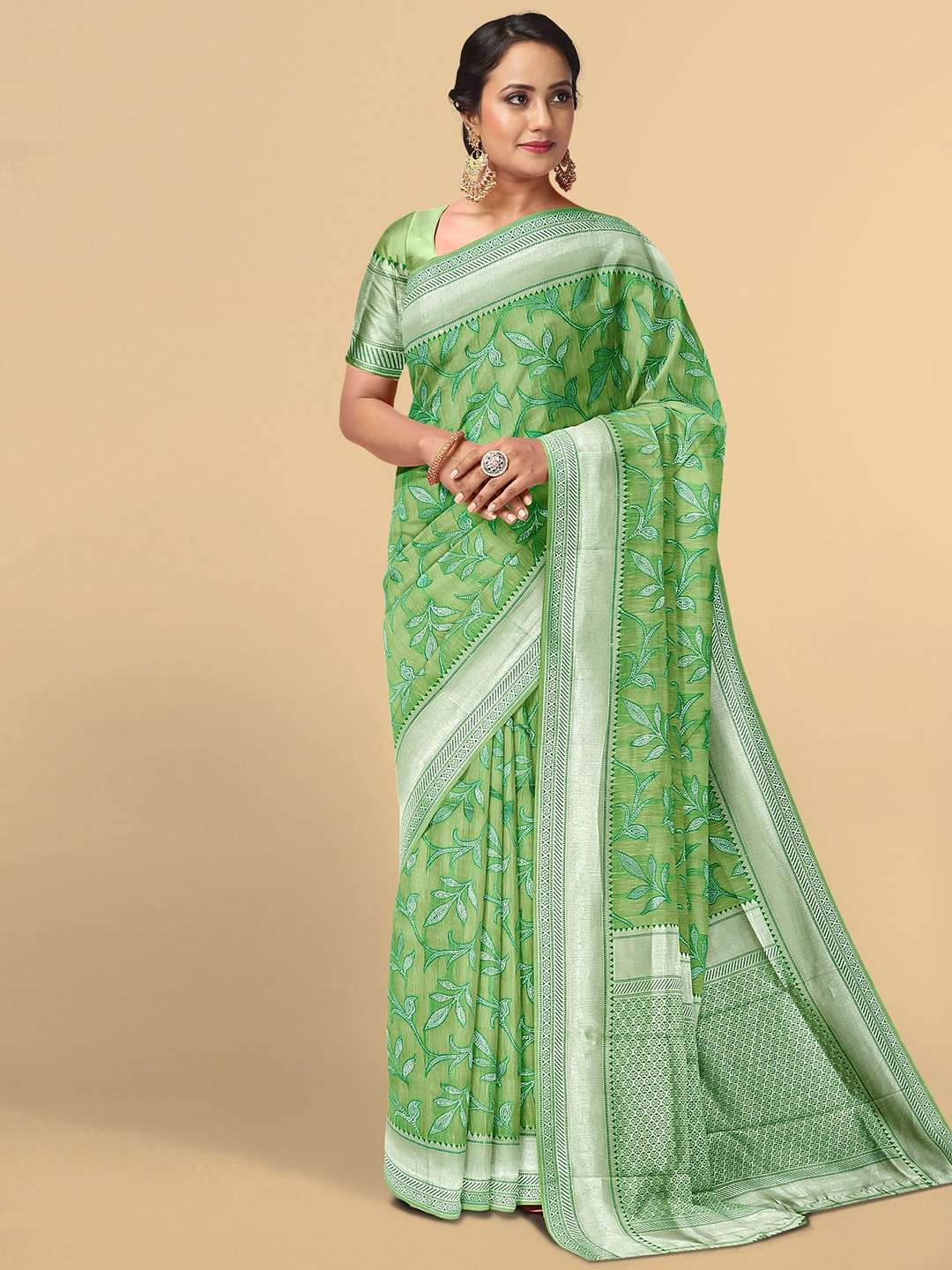 

Kalamandir Green & Silver-Toned Floral Zari Silk Blend Saree