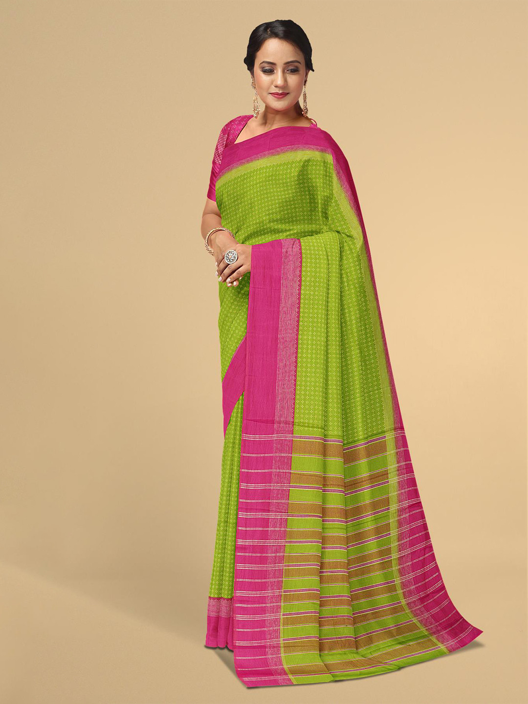 

Kalamandir Green & Pink Woven Design Silk Blend Saree