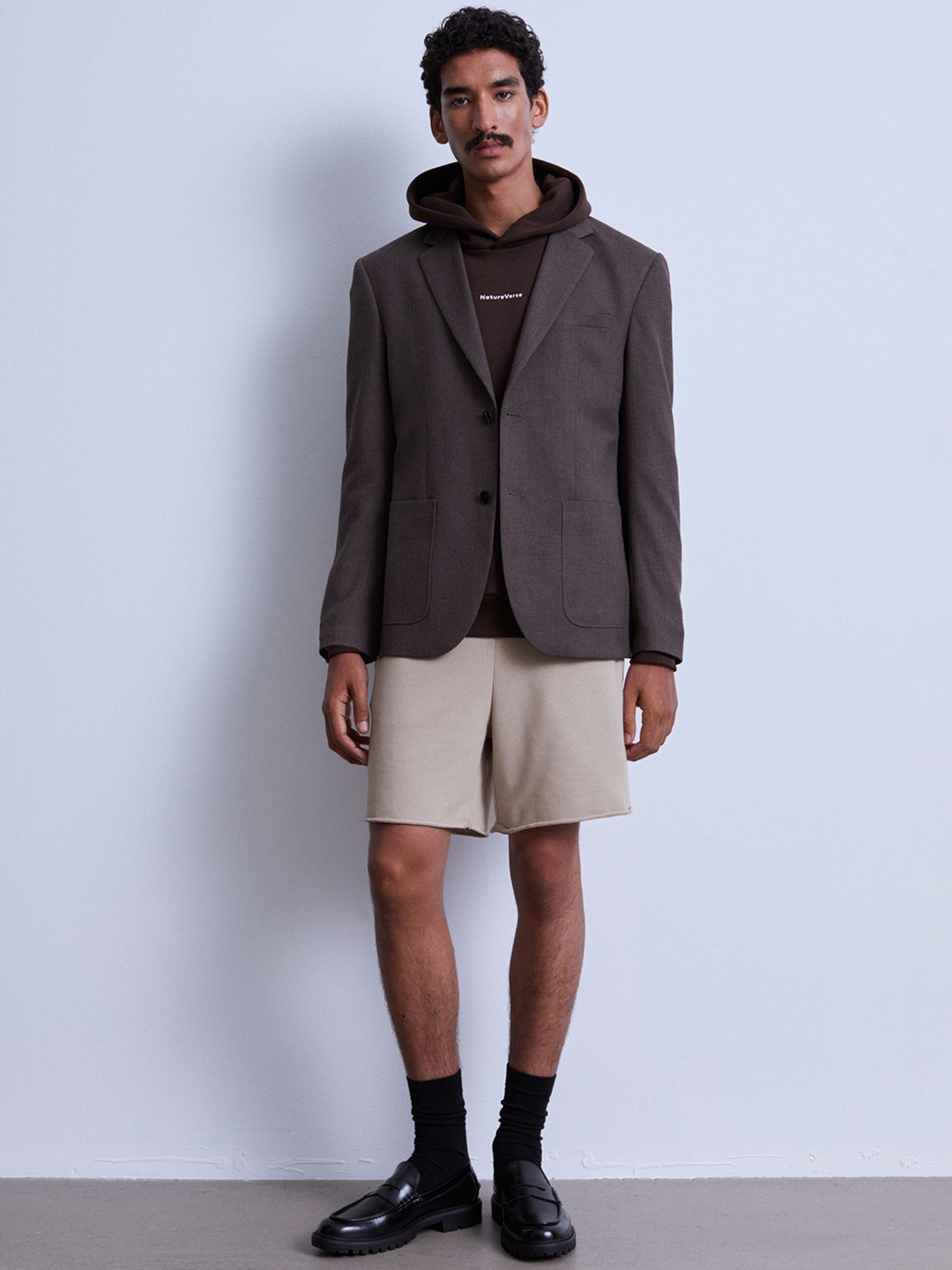 

H&M Men Beige Solid Regular Fit Sweatshirt Shorts