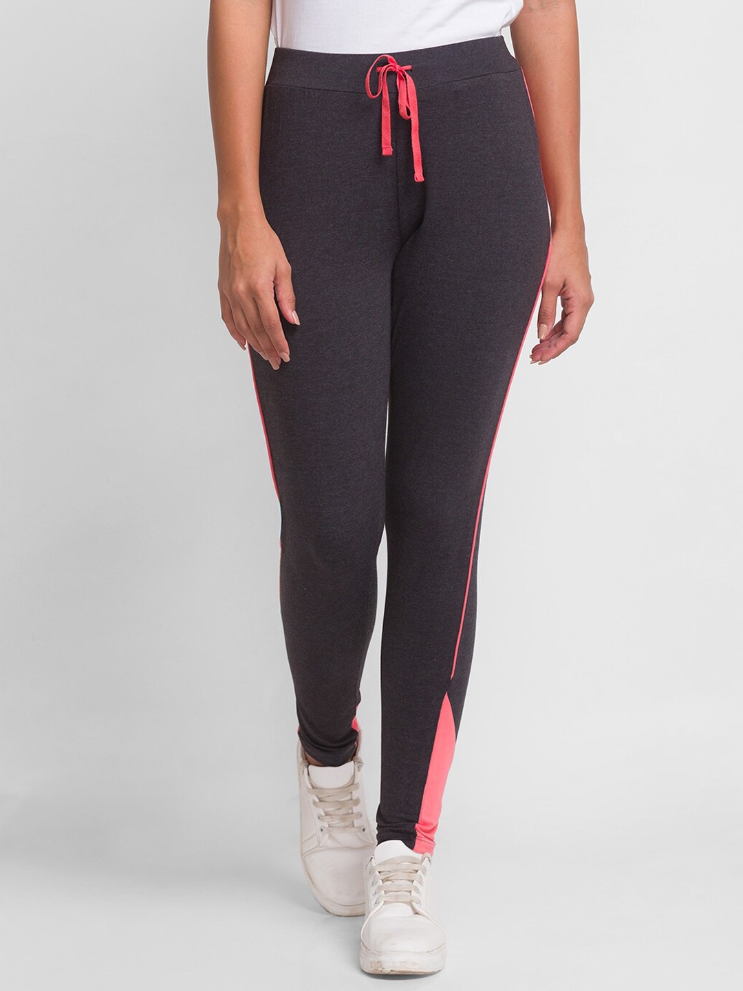 

XIN Women Grey & Pink Colourblocked Slim Fit Track Pant