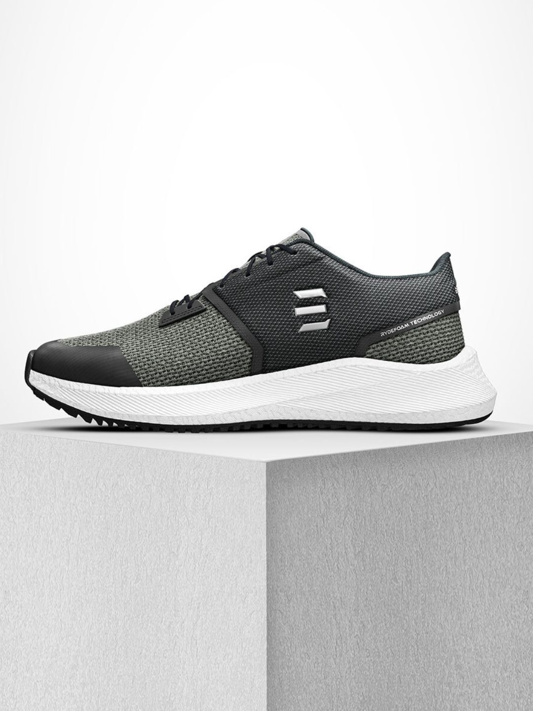 

ELEVAR Men Grey HYPERFLO Training or Gym Sports Shoes
