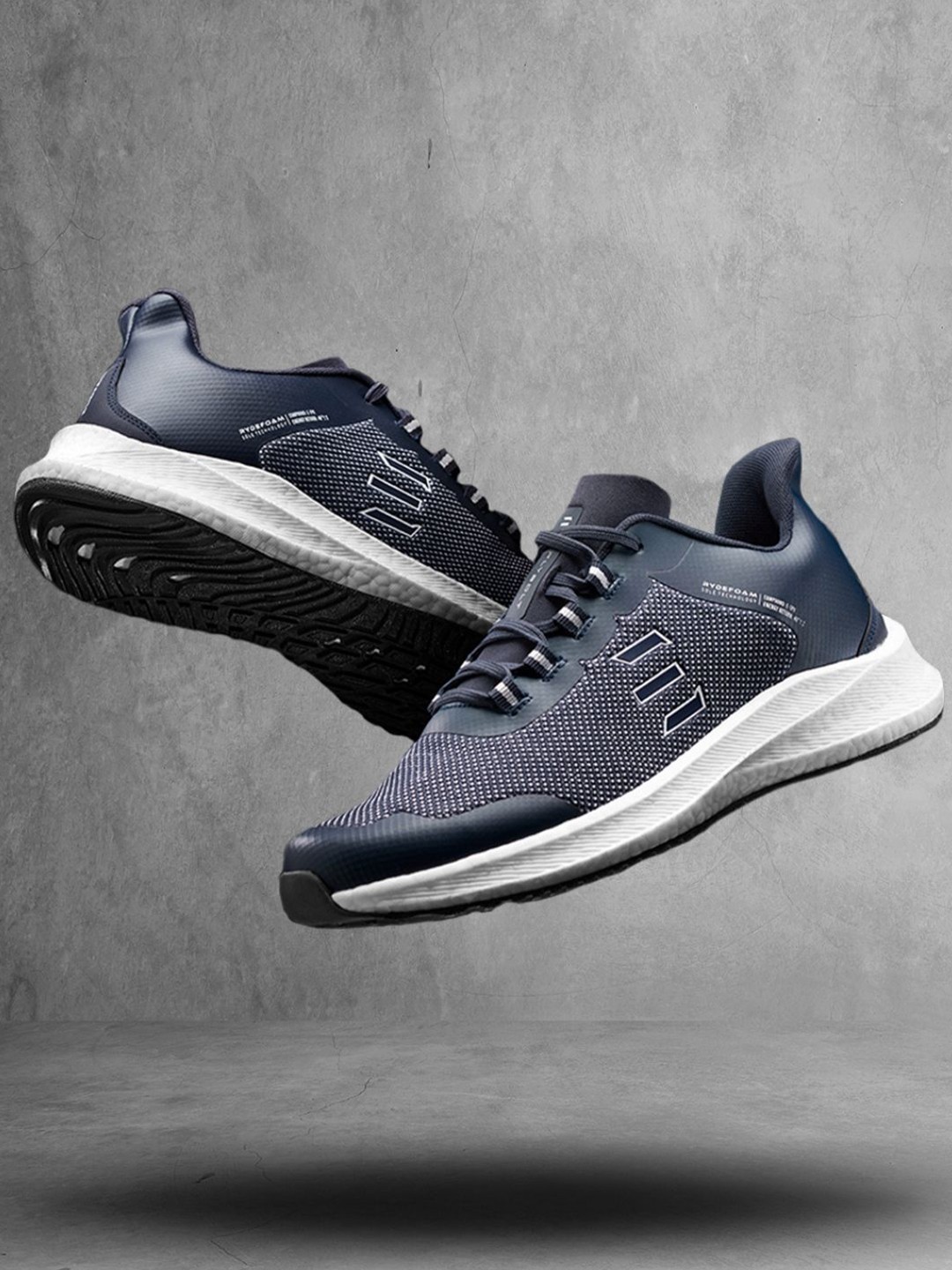 

ELEVAR Men Blue FLYBOLT Running Sports Shoes