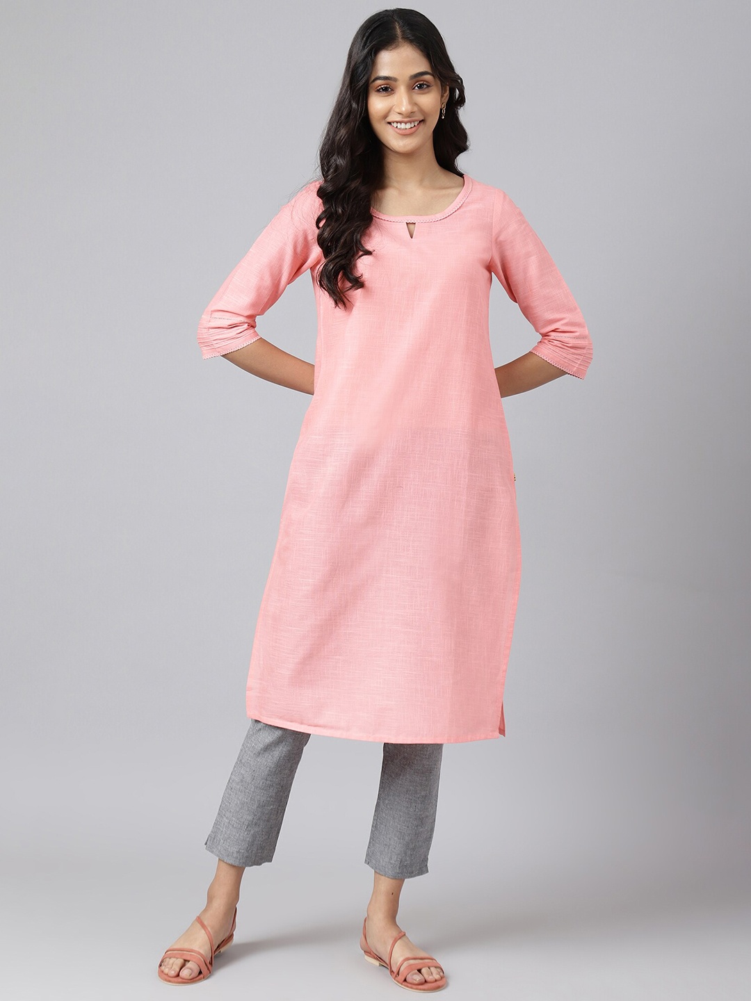 

AURELIA Women Pink Solid Thread Work Kurta