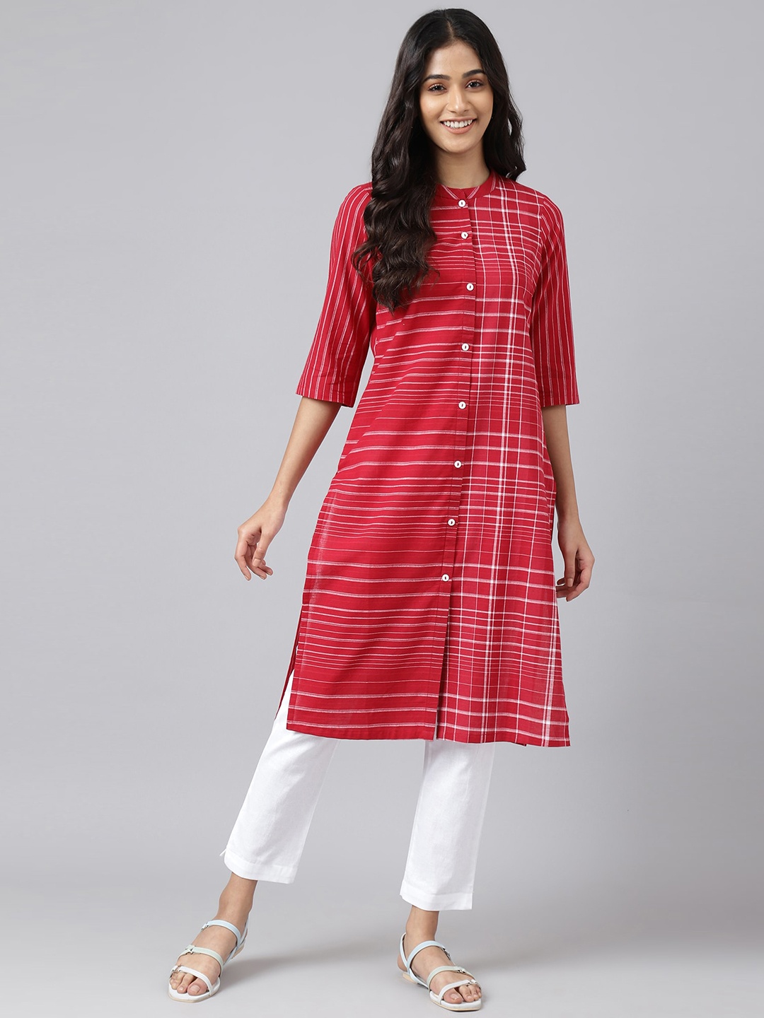 

AURELIA Women Red Mandarin Collar Striped Kurta