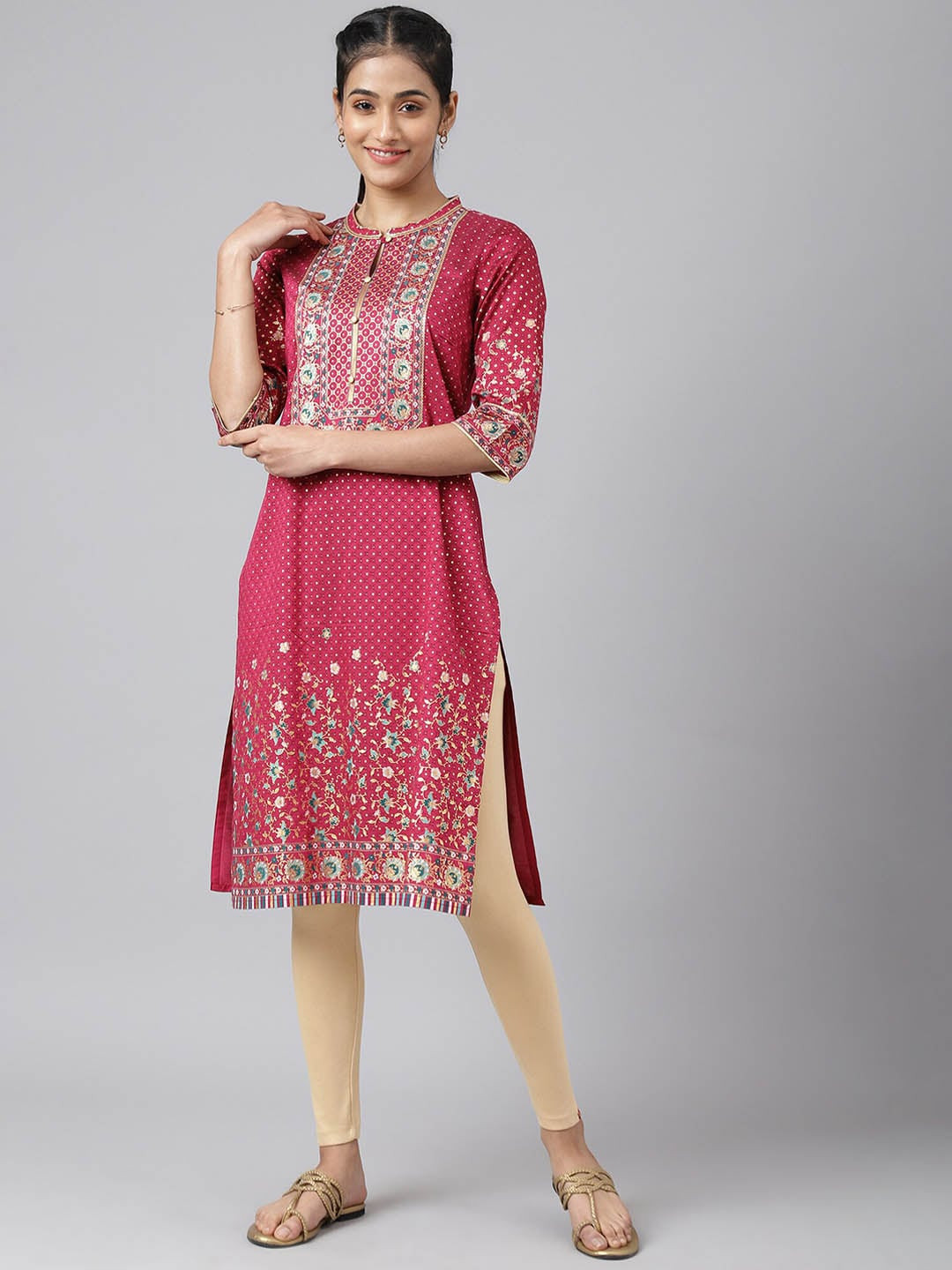 

AURELIA Women Pink Floral Printed Kurta