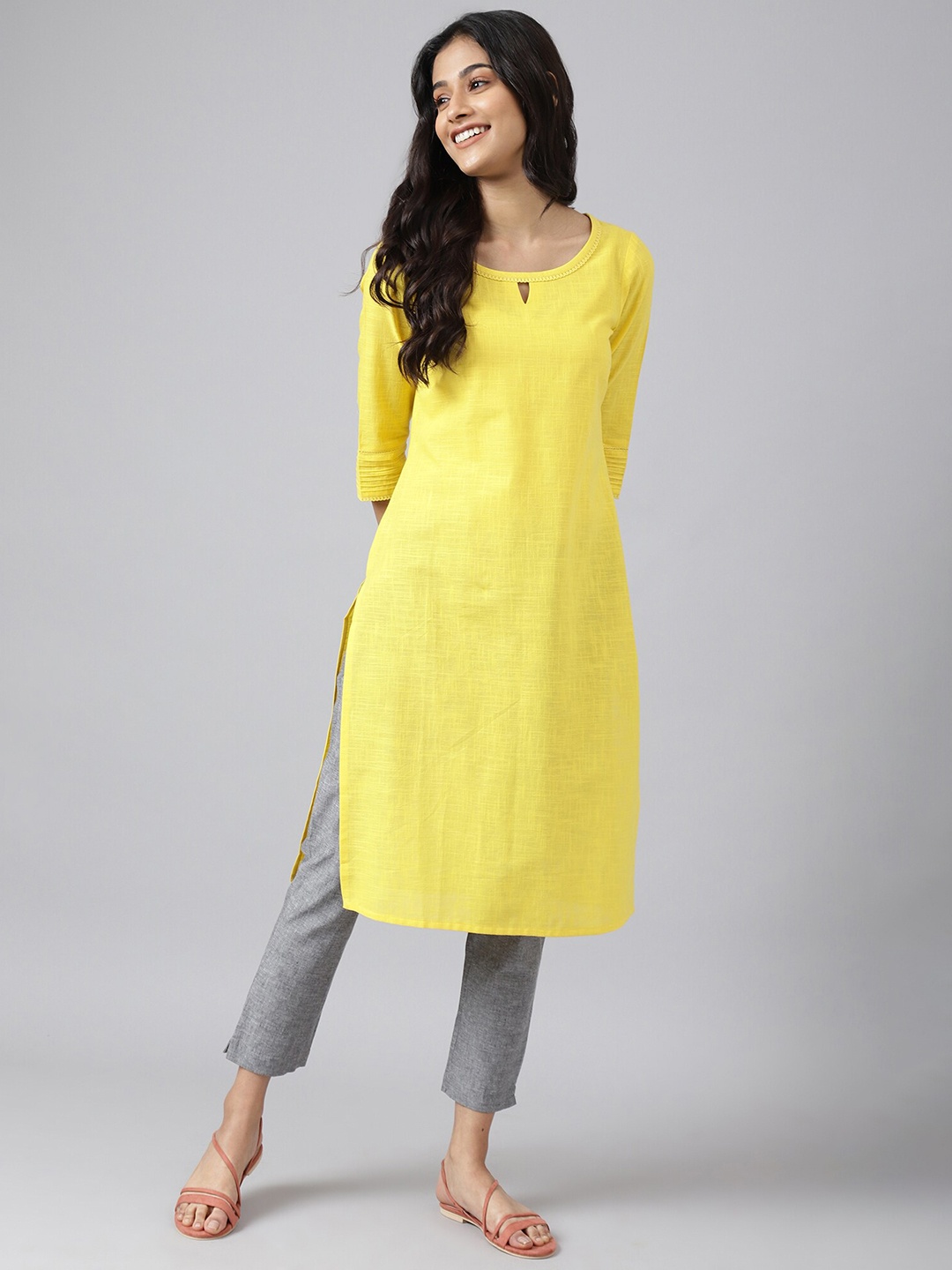 

AURELIA Women Yellow Keyhole Neck Kurta, Green