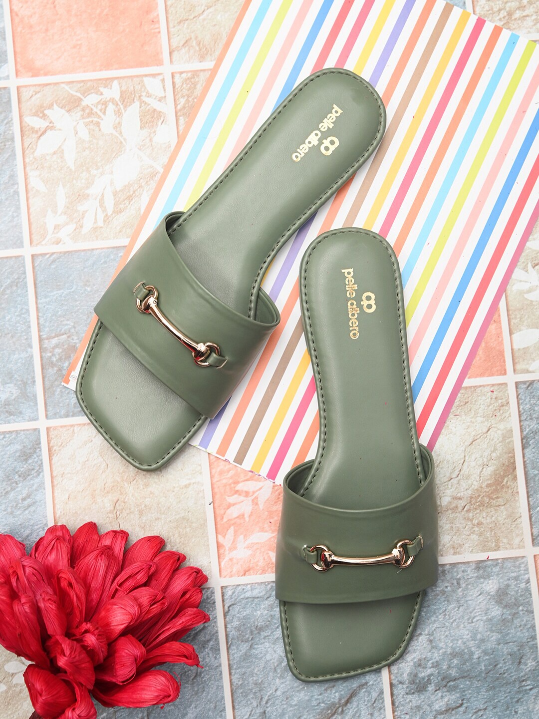 

pelle albero Women Green Open Toe Flats