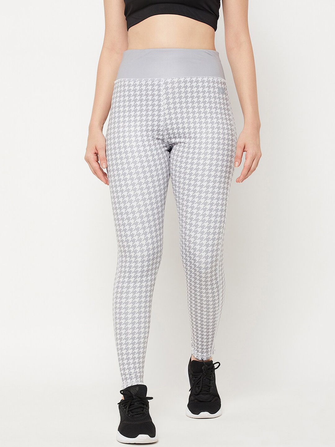 

Clovia Women Houndstooth Printed Snug Fit High-Rise Ankle-Length Active Tights, Grey