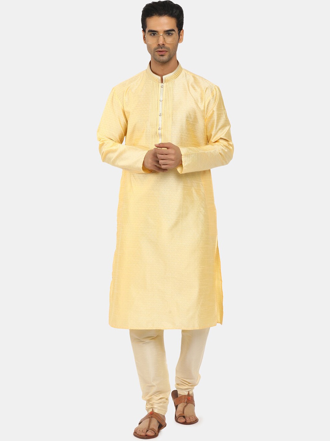 

V-Mart Men Beige Self Design Pure Cotton Kurta with Pyjamas