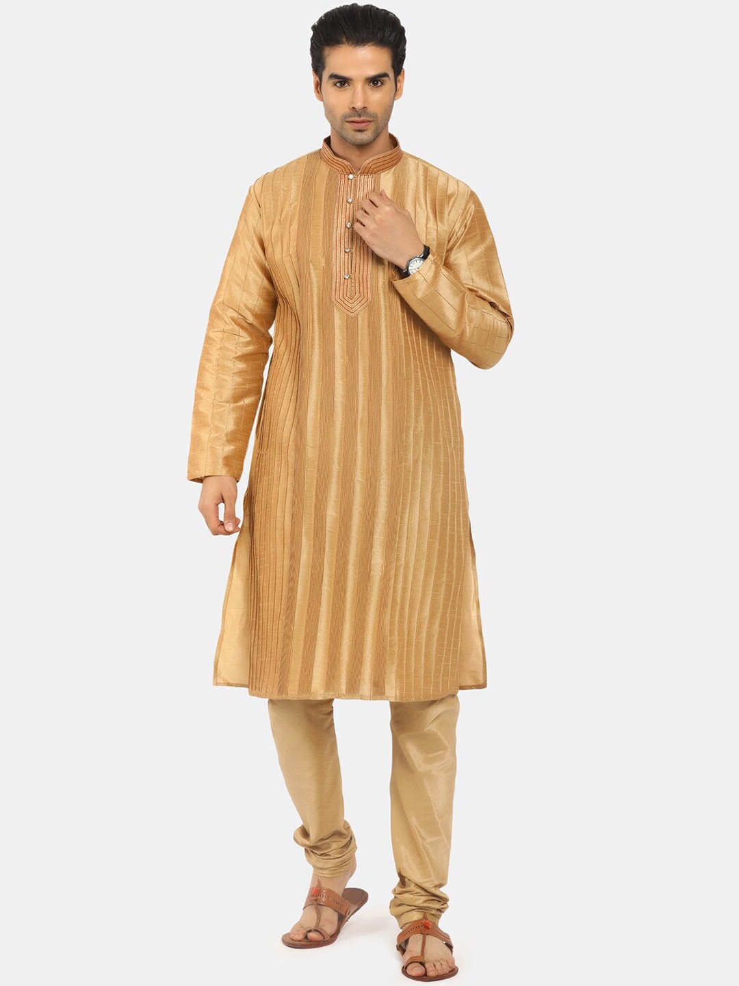

V-Mart Men Beige Pure Cotton Kurta with Pyjamas