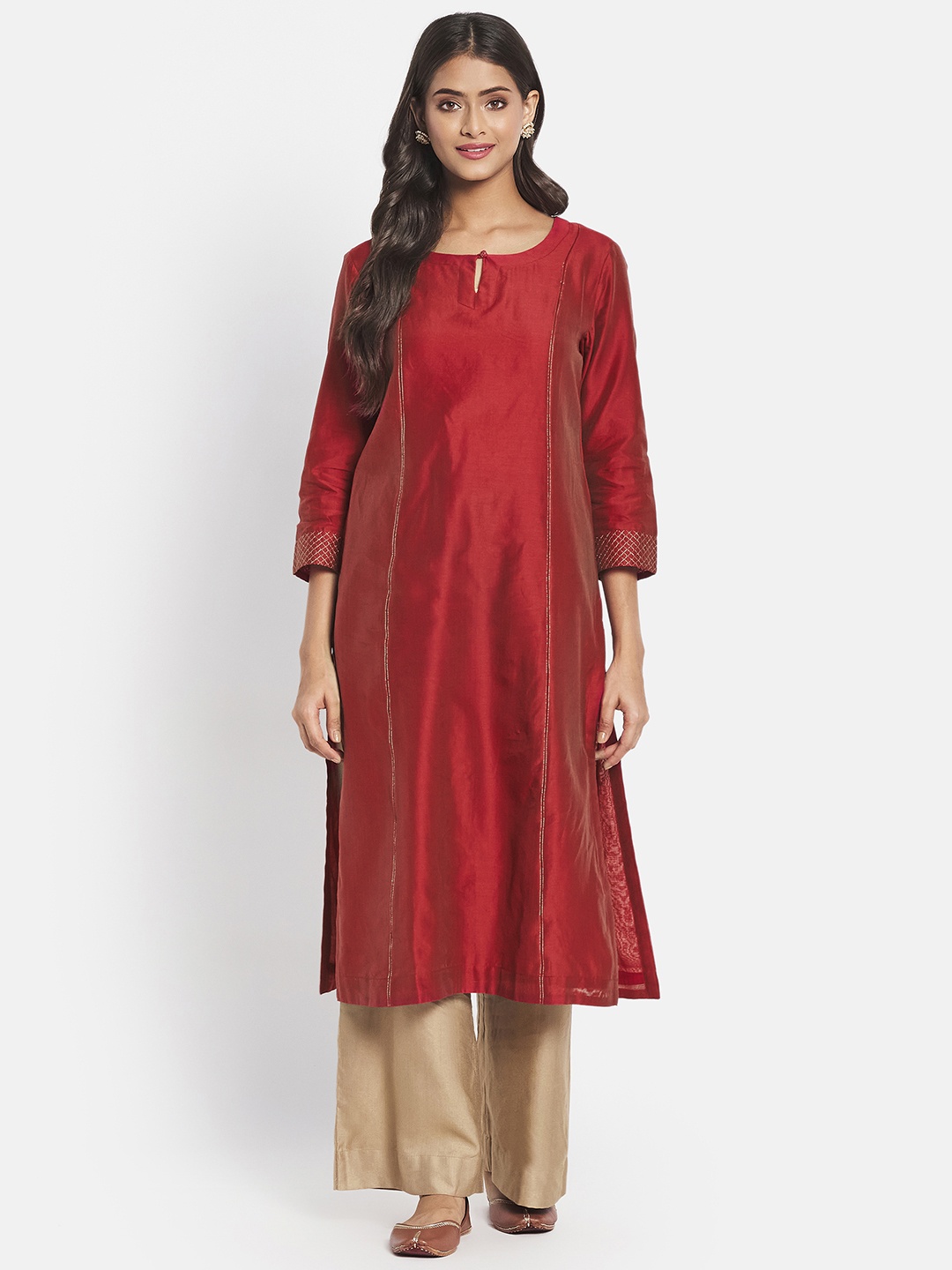 

Fabindia Women Red Solid Keyhole Neck Kurta
