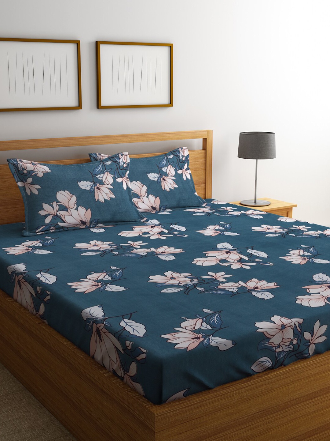 

KLOTTHE Blue Floral 300 TC King Bedsheet Set & 2 pillow covers