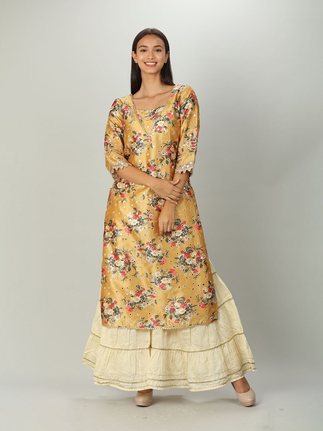 

Mustard Women Yellow Floral Printed Floral Kurta