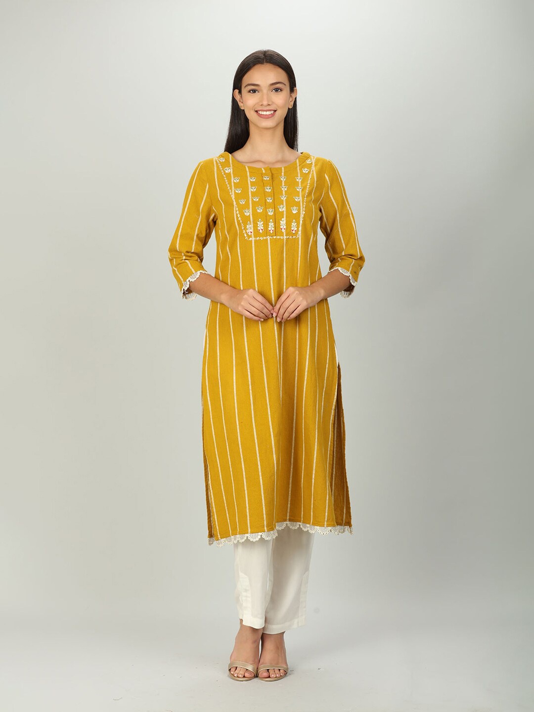 

Mustard Women Yellow Ethnic Motifs Sequined Pure Cotton Straight Kurta