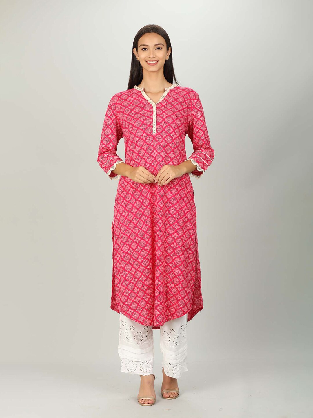 

Mustard Women Pink Geometric Printed Kurta