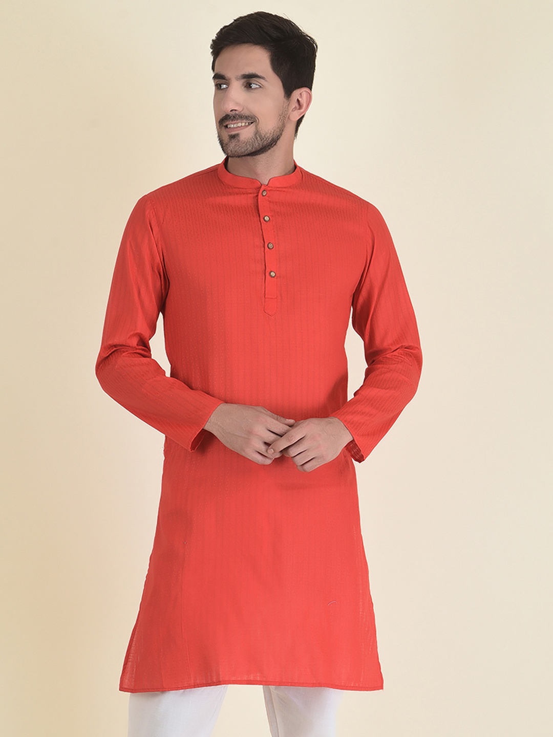 

DEYANN Men Red Striped Kurta with Pyjamas