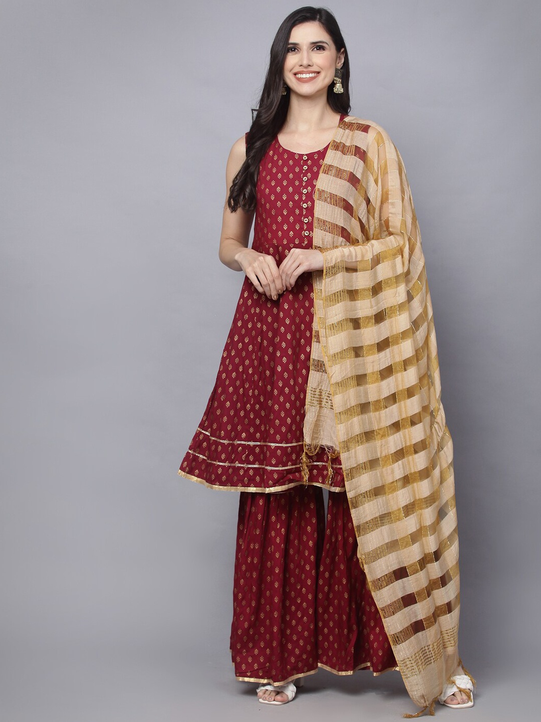 

DAAMINA Women Maroon Ethnic Motifs Printed Panelled Kurta with Palazzos & With Dupatta