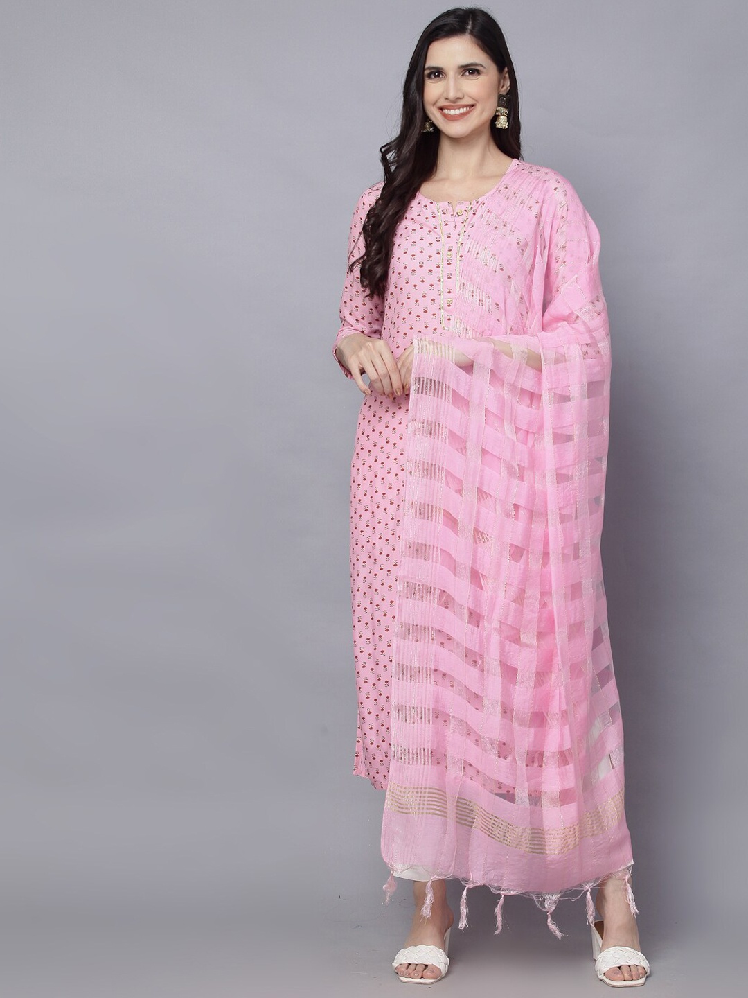 

DAAMINA Women Pink Ethnic Motifs Printed Kurta with Trousers & Dupatta