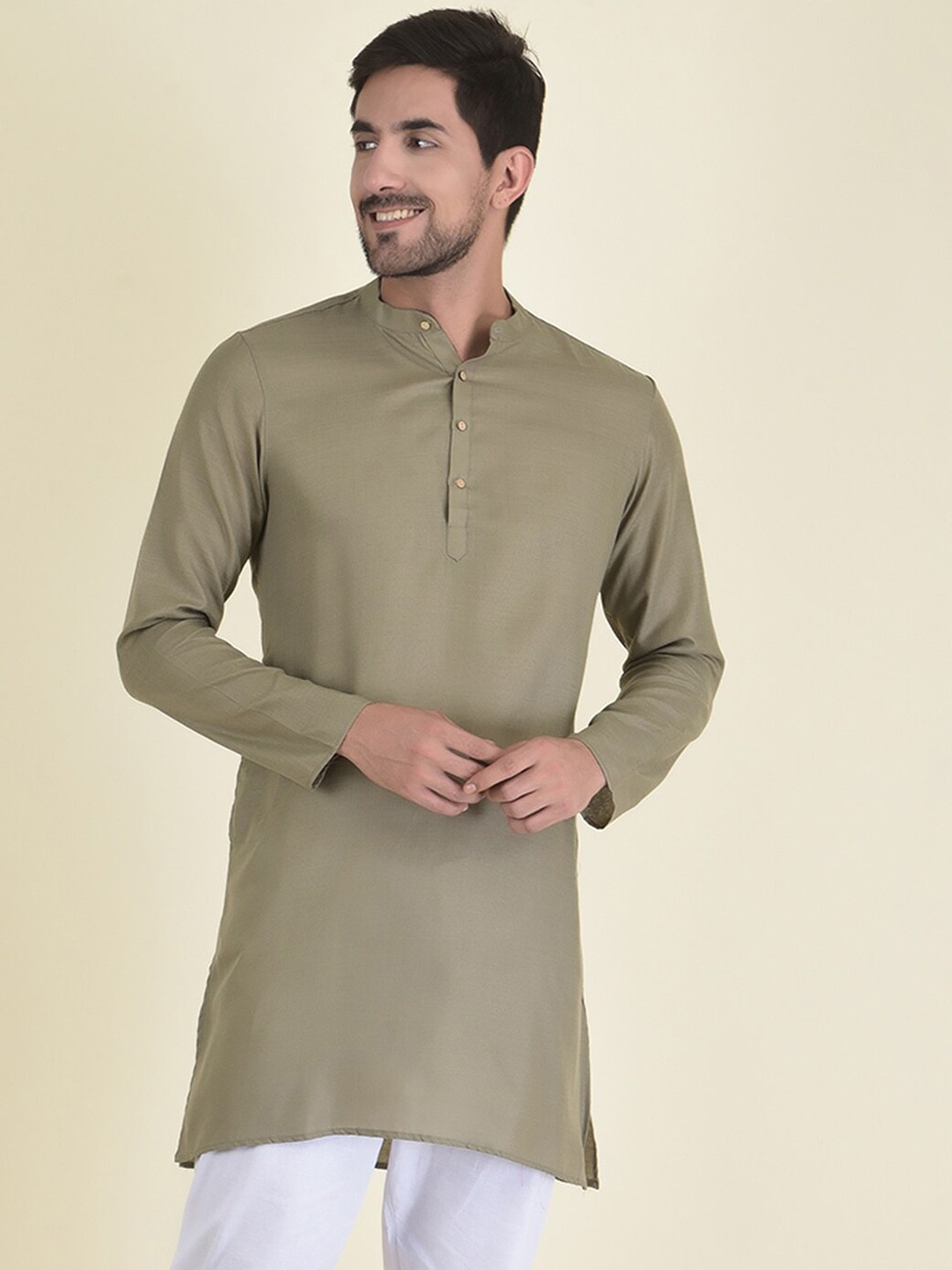 

DEYANN Men Green Thread Work Pathani Kurta