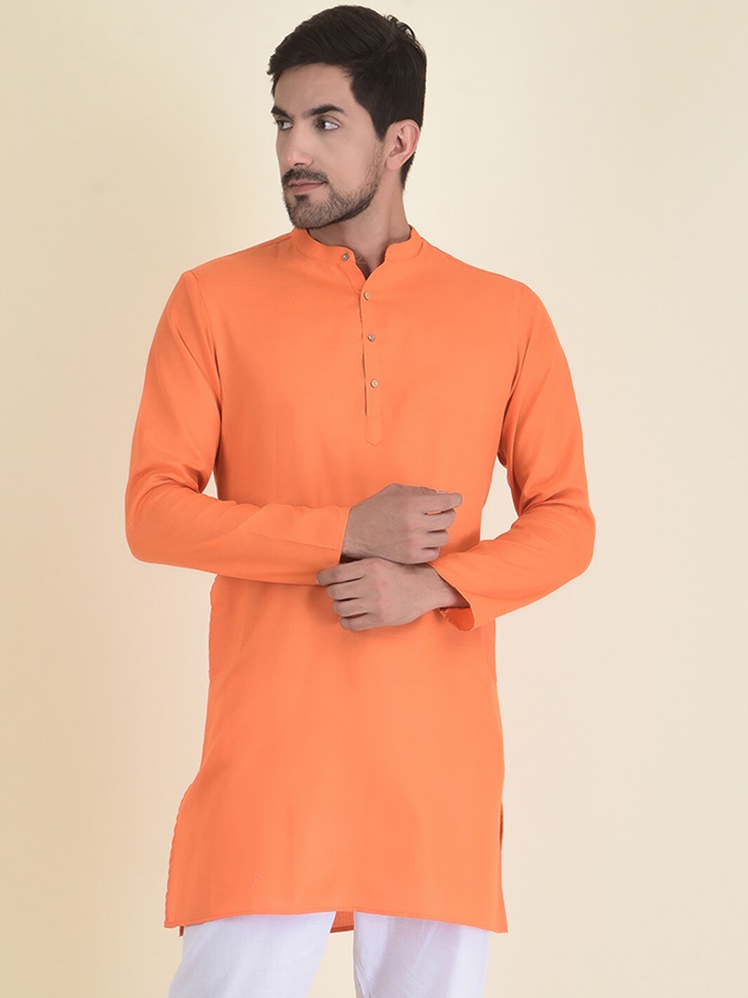 DEYANN Men Orange Thread Work Kurta