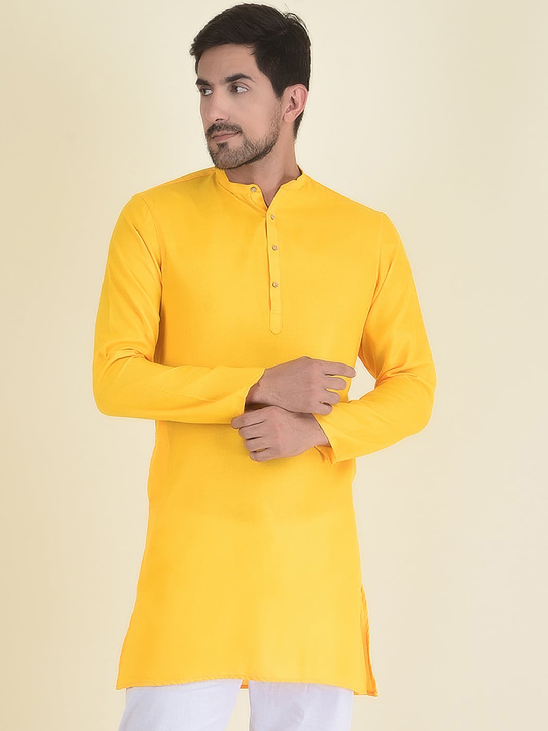 DEYANN Men Yellow Solid Mandarin Collar Kurta