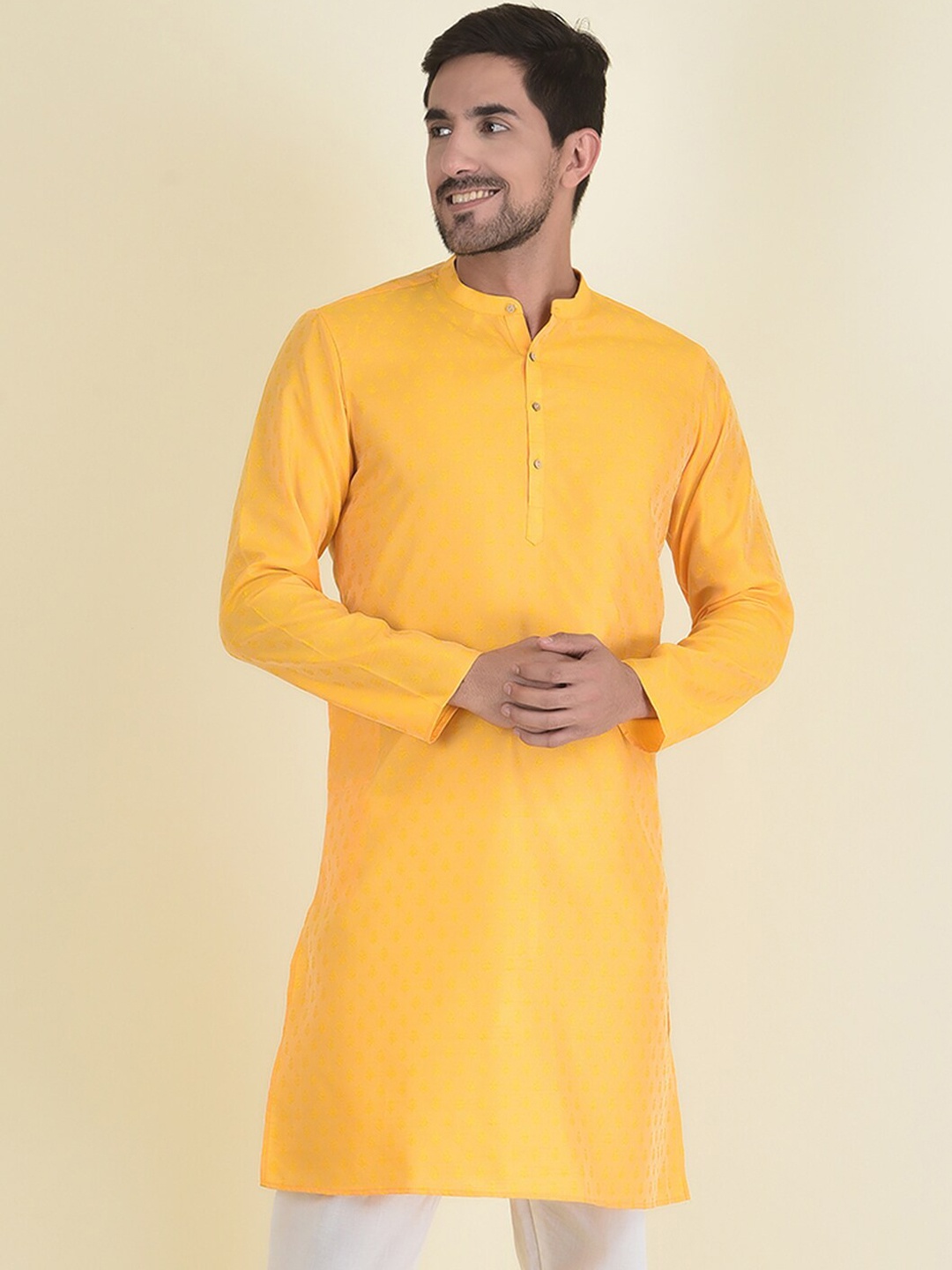

DEYANN Men Yellow Jacquard Kurta