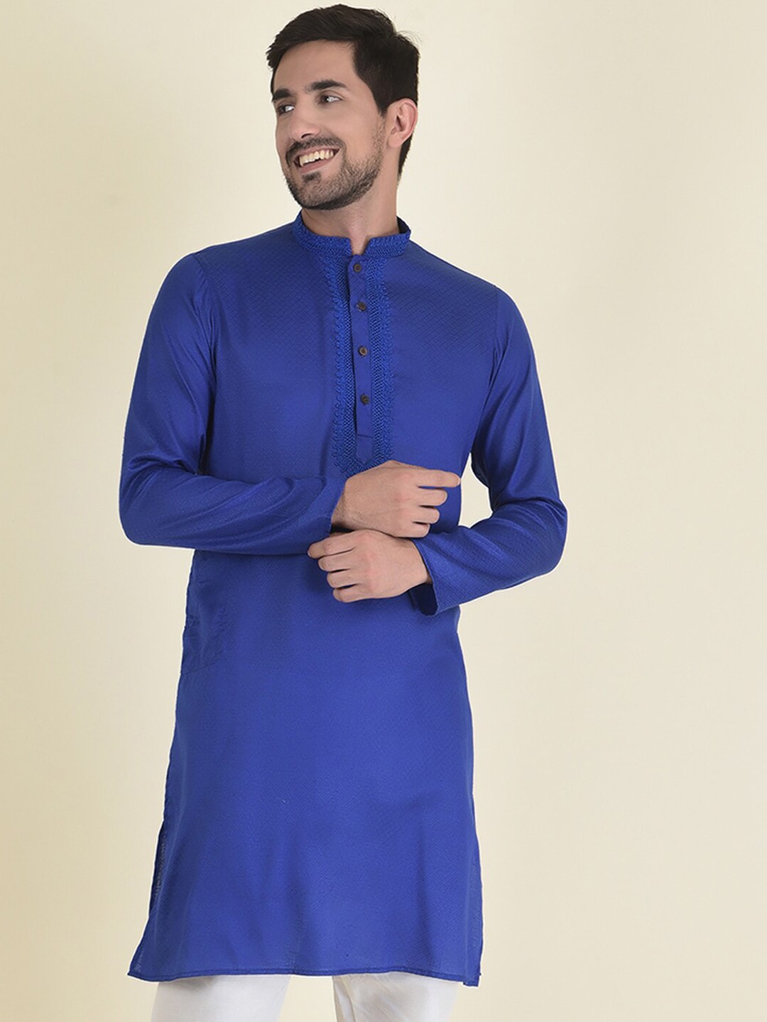 

DEYANN Men Blue Thread Work Jacquard Kurta