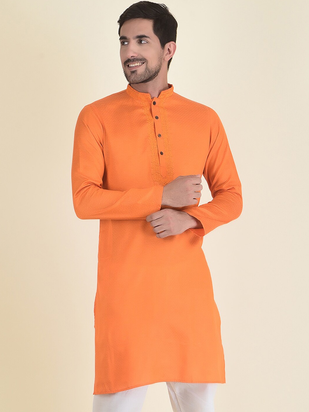 

DEYANN Men Orange Solid Jacquard Kurta