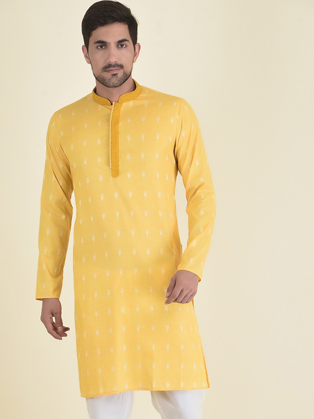 

DEYANN Men Yellow Ethnic Motifs Kurta