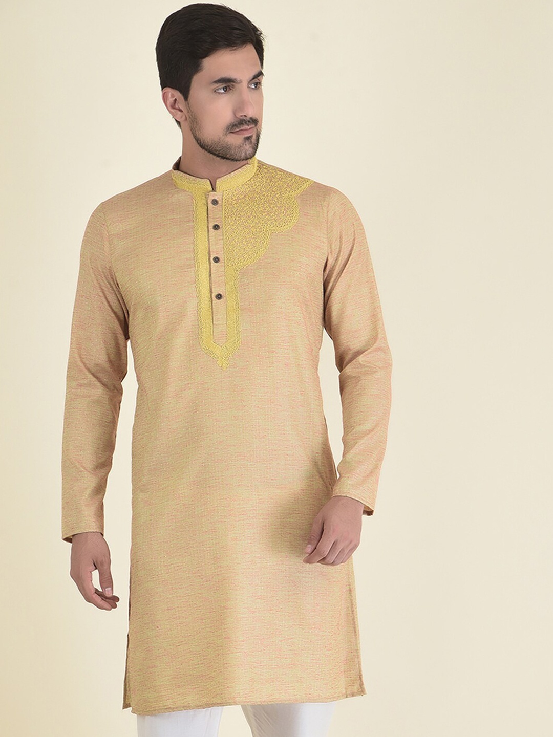 

DEYANN Men Cream-Coloured Thread Work Kurta